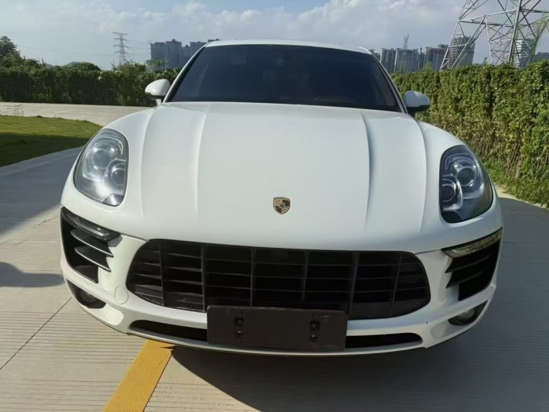 台州15年保时捷Macan1