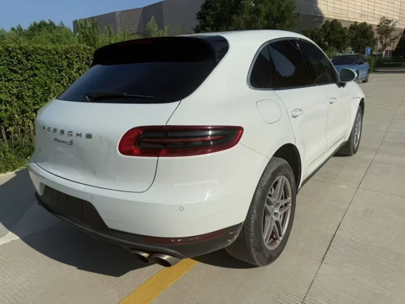 台州15年保时捷Macan6