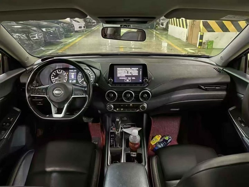 成都20年日产轩逸6