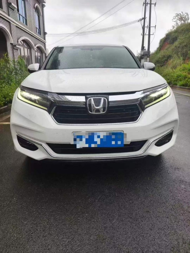 黔西南25年本田冠道1