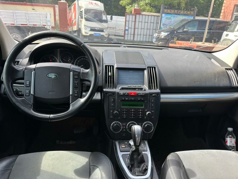 淄博12年路虎神行者6