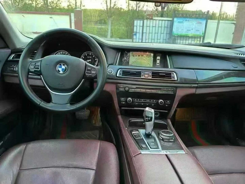 淄博14年宝马7系6