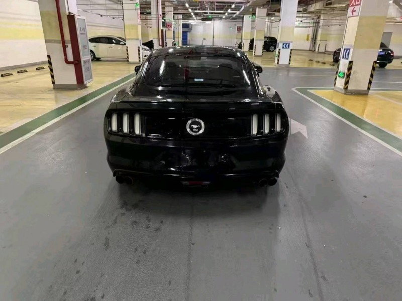 台州16年福特野马4