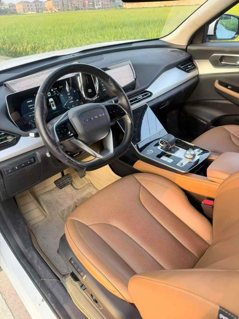 宁波22年北汽制造X74