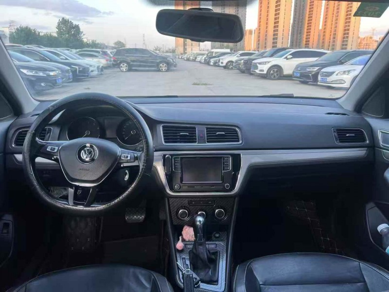 郑州16年大众朗逸9