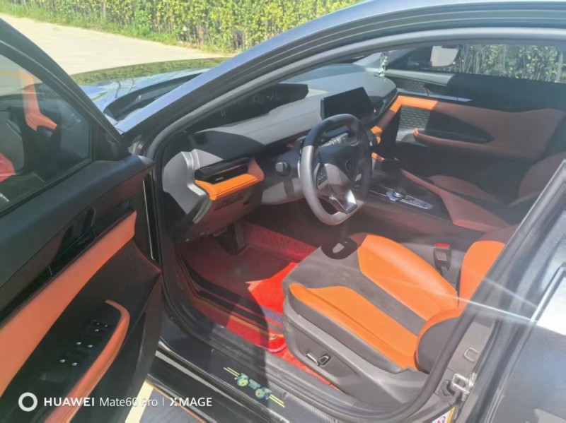 台州24年长安汽车UNI8