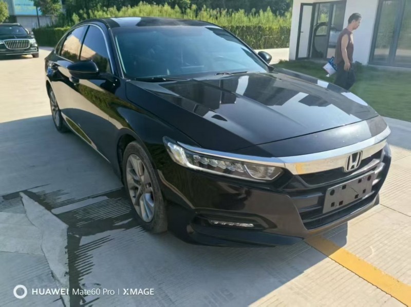 台州19年本田雅阁6