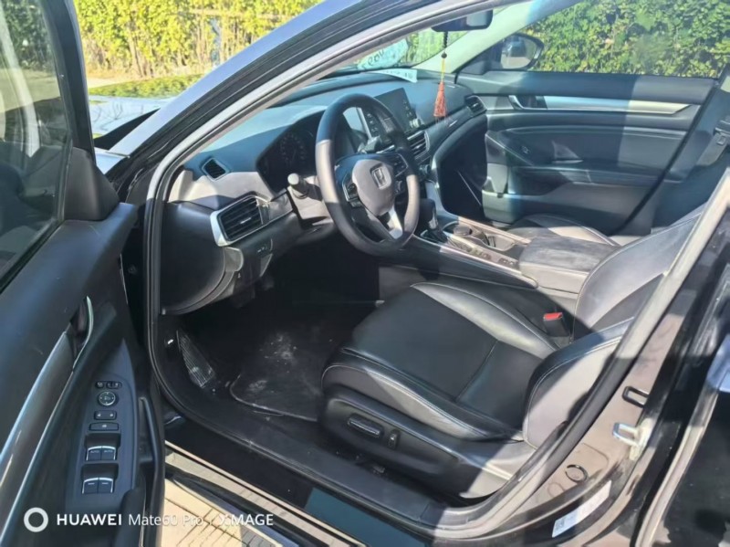 台州19年本田雅阁7