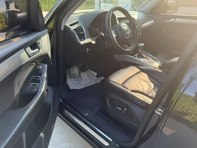 台州16年奥迪Q58