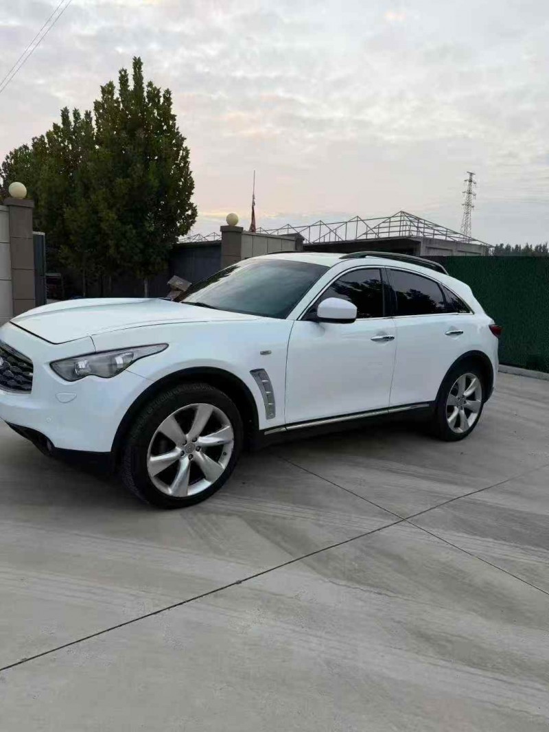 滨州12年英菲尼迪FX352