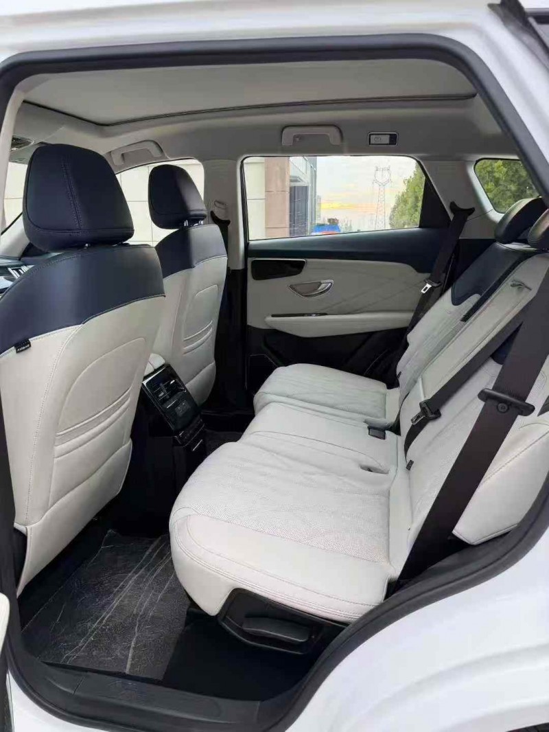 青岛25年奇瑞捷途4