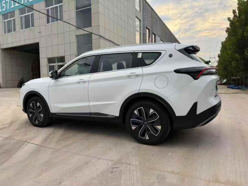 青岛25年奇瑞捷途8