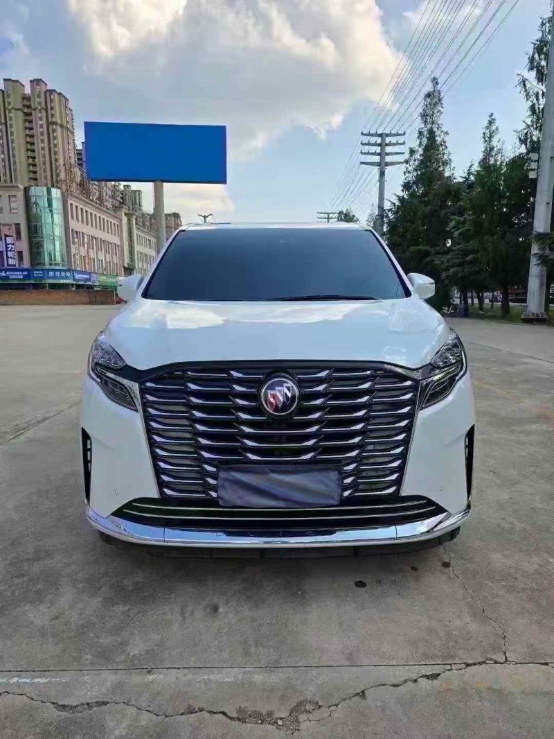 东营23年别克GL81