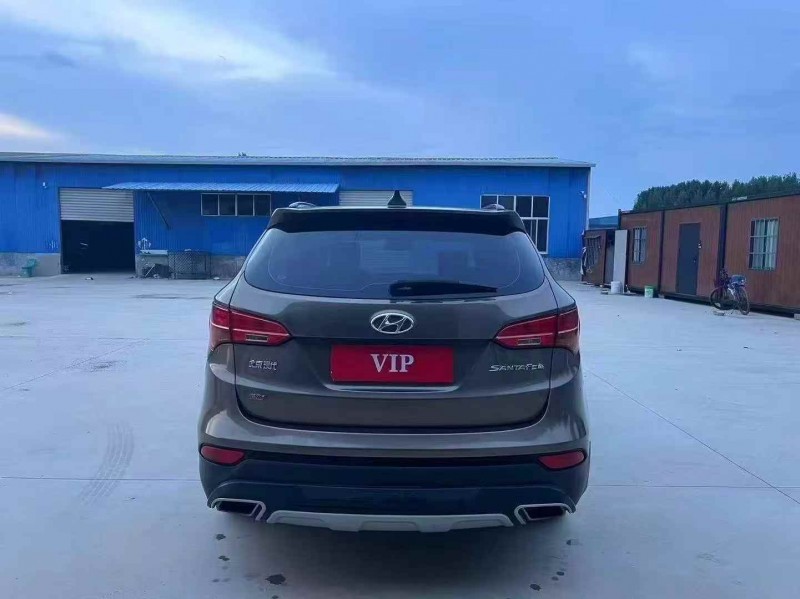 烟台14年现代新胜达8