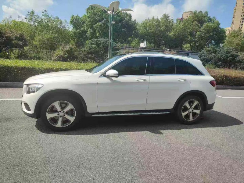 金华16年奔驰GLC2