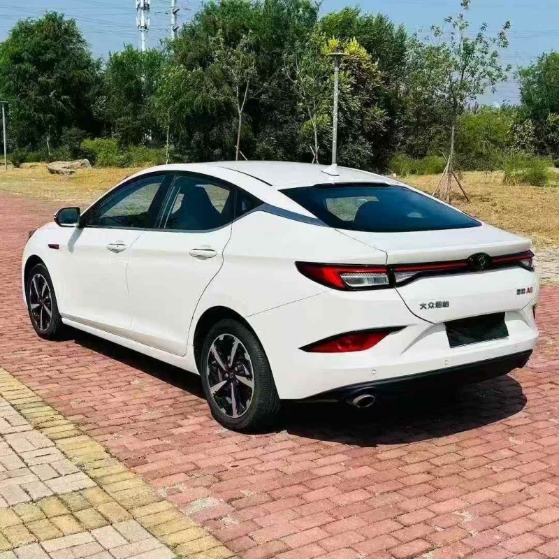 青岛22年江淮思皓8