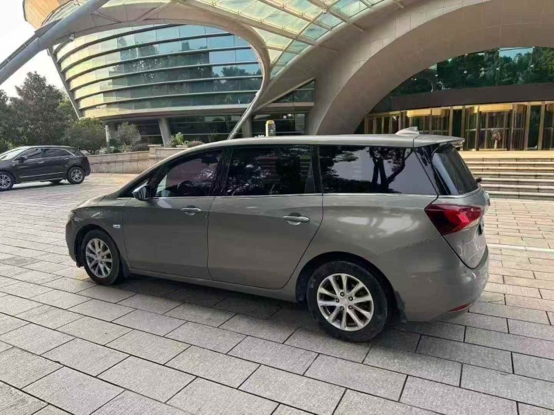 常州19年别克GL67