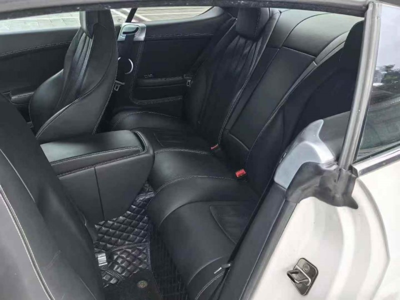 宝鸡14年宾利欧陆7