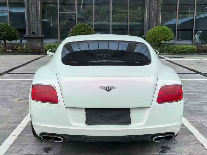 宝鸡14年宾利欧陆9