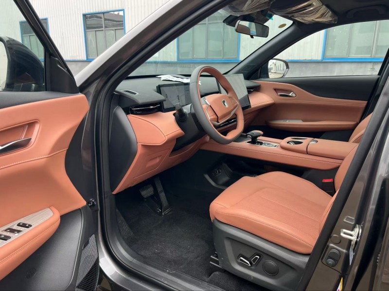 盐城25年长安汽车UNI7