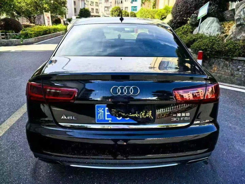 嘉兴17年奥迪A6L8