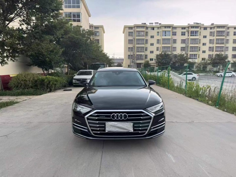 徐州22年奥迪A8L1