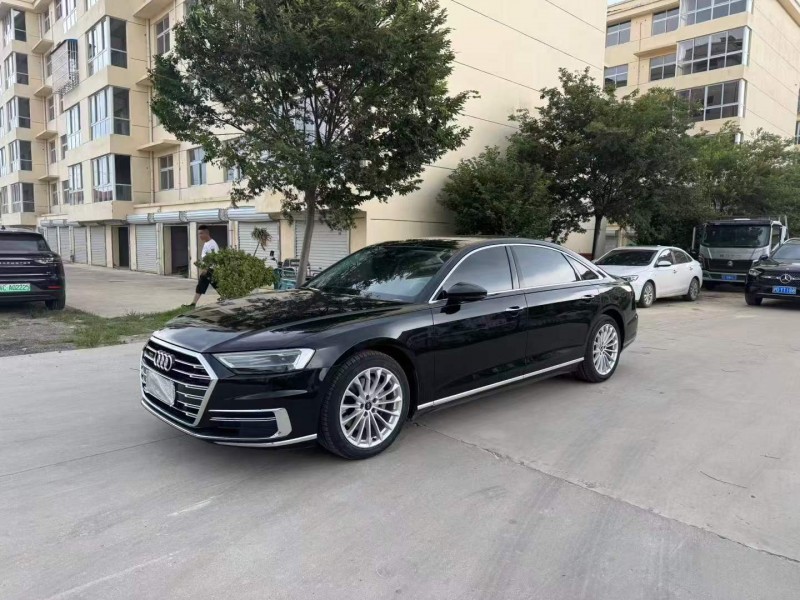 徐州22年奥迪A8L2
