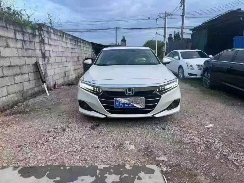 广州22年本田雅阁1