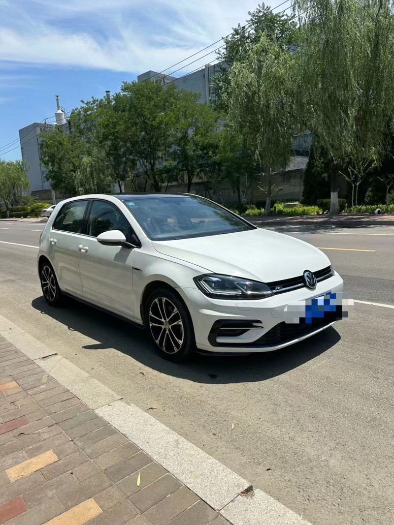 青岛20年大众高尔夫2