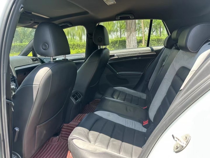 青岛20年大众高尔夫5