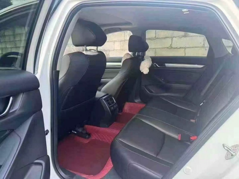 广州22年本田雅阁6