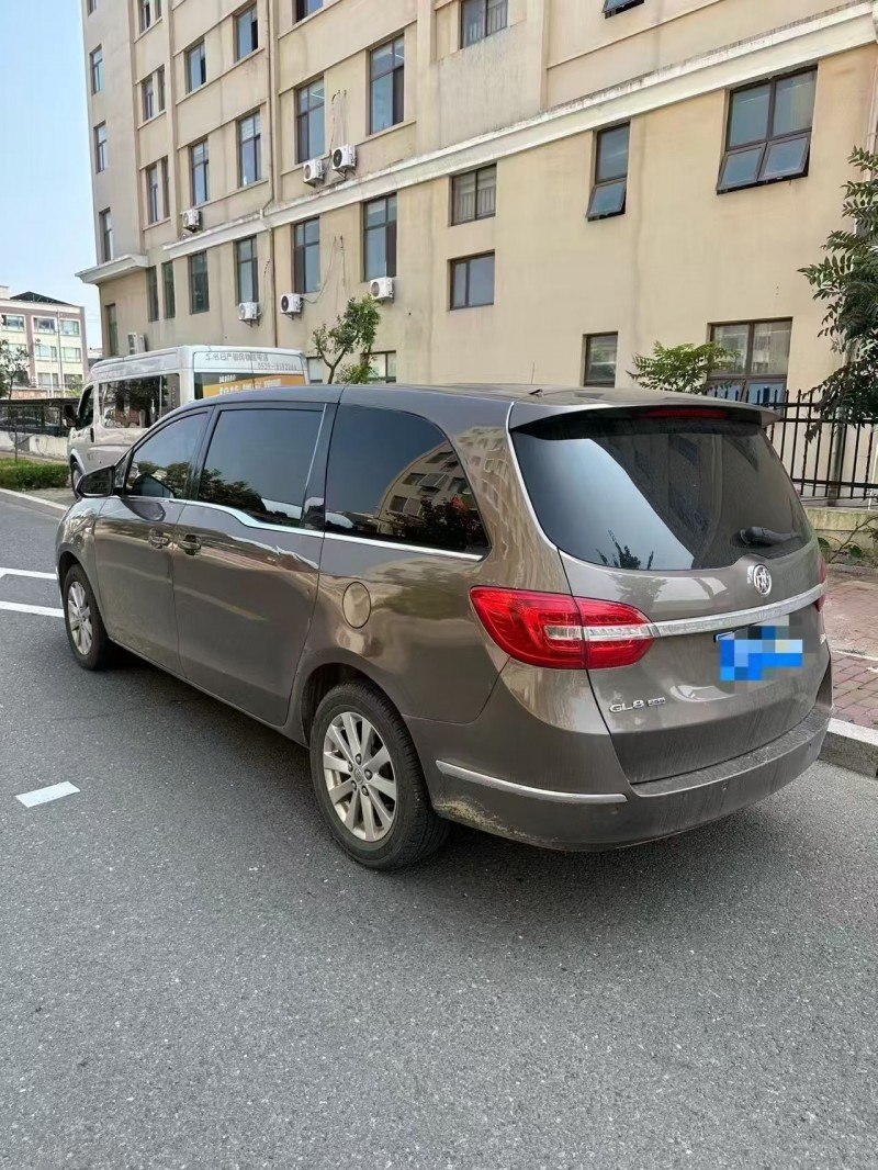 青岛17年别克GL85