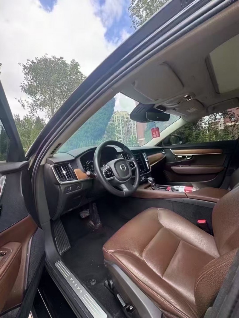 青岛19年沃尔沃S904