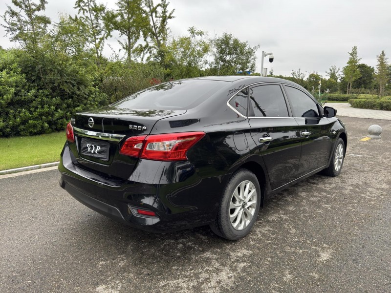 盐城21年日产轩逸5