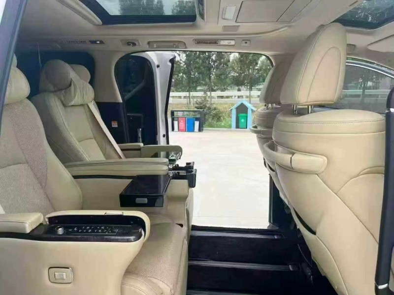 徐州22年丰田威尔法6