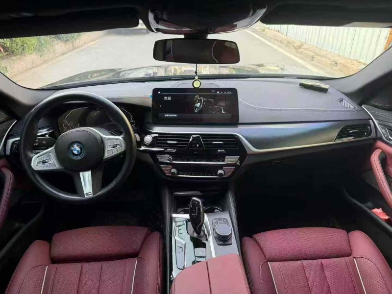 三明23年宝马5系5