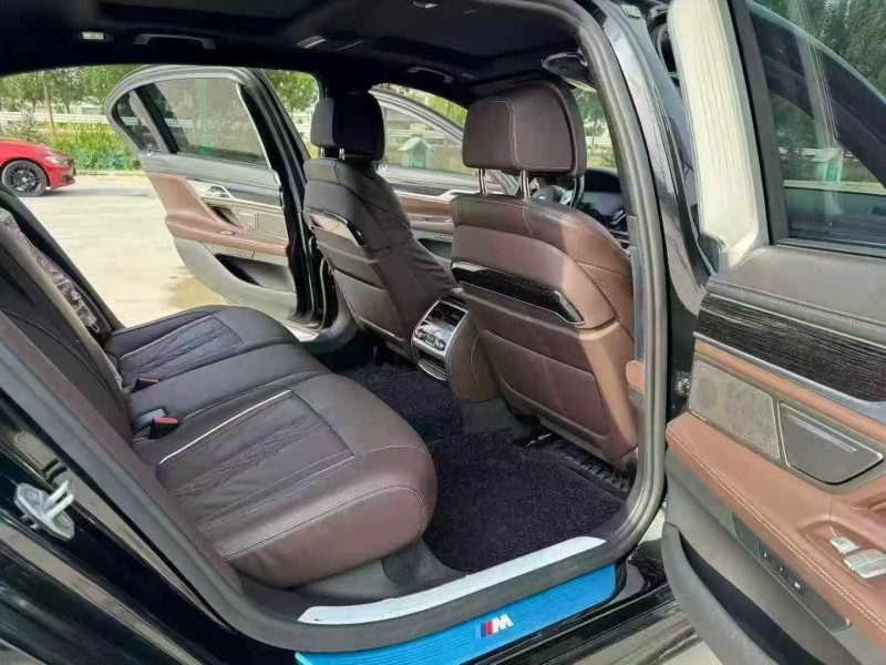 徐州21年宝马7系6