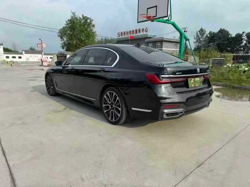 徐州21年宝马7系8