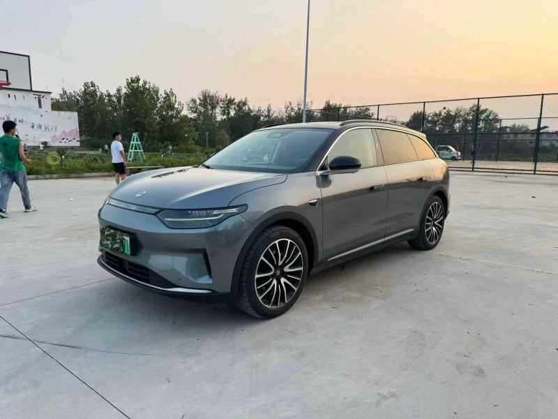 徐州22年零跑汽车C112