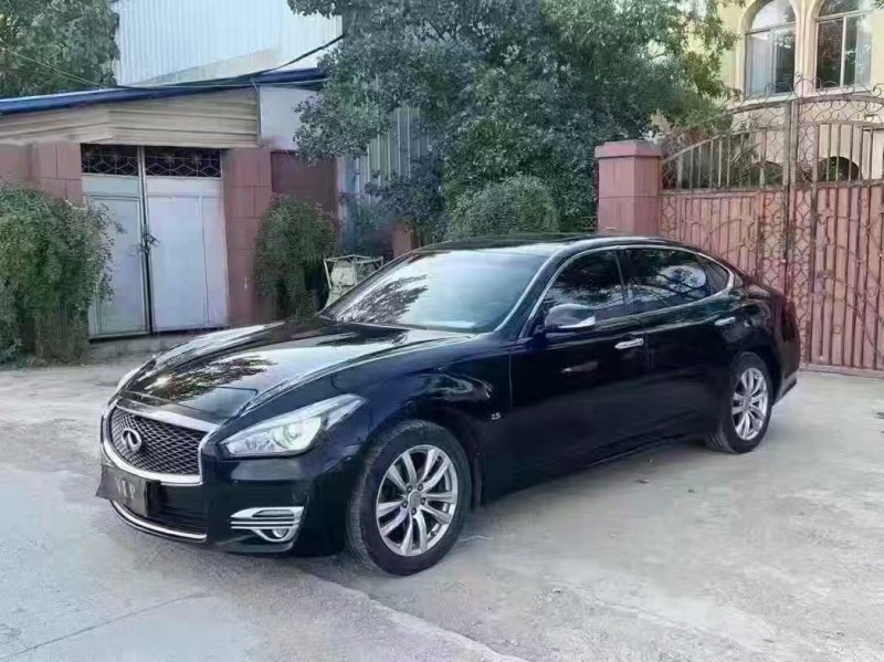 菏泽17年英菲尼迪Q703