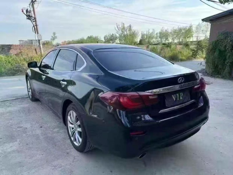 菏泽17年英菲尼迪Q707