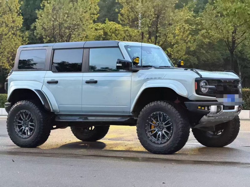 昆明25年福特烈马2