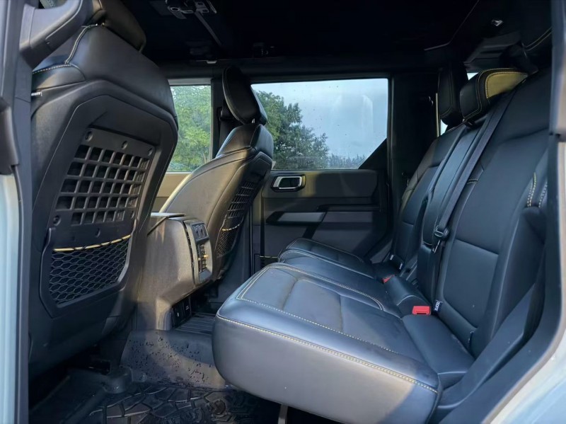 昆明25年福特烈马5