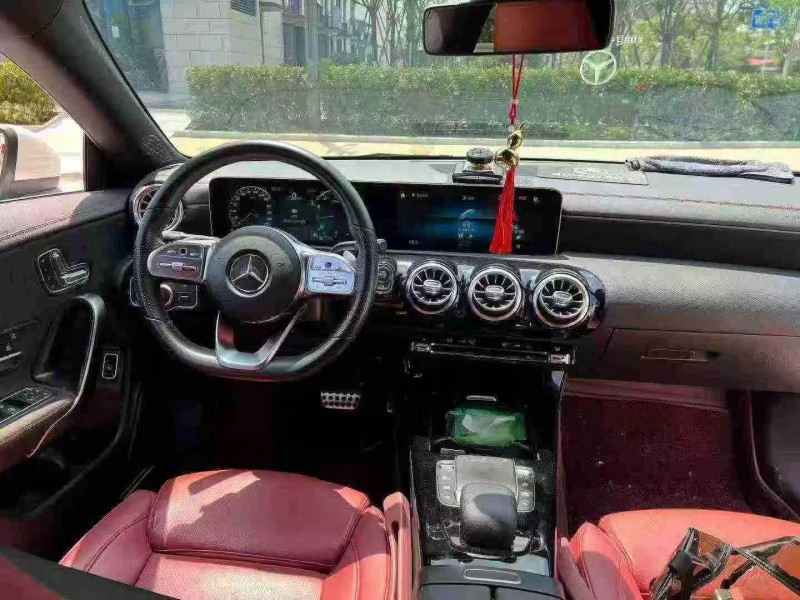 鹰潭20年奔驰CLA5