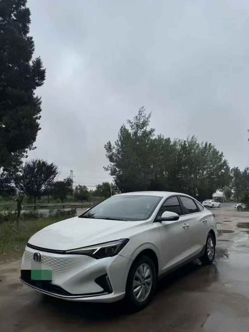 菏泽23年长安汽车逸动2