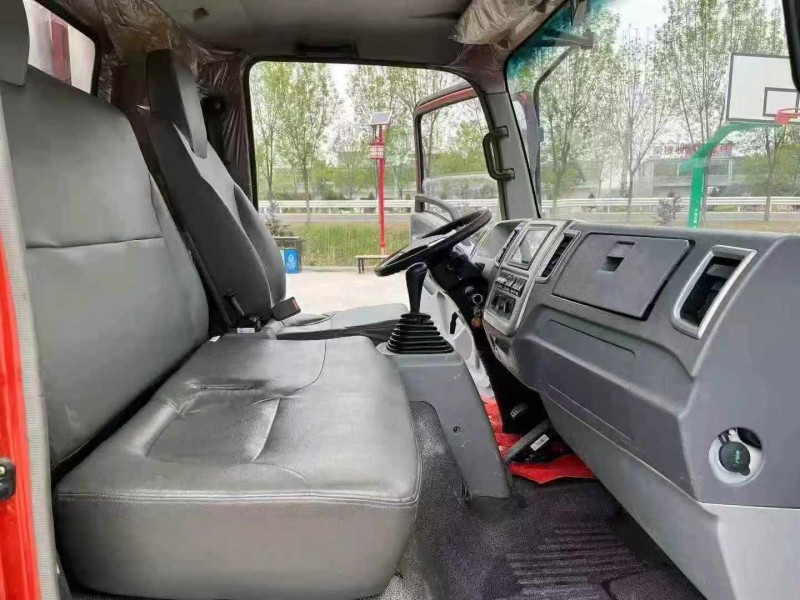 徐州20年卡车系列重汽豪沃5