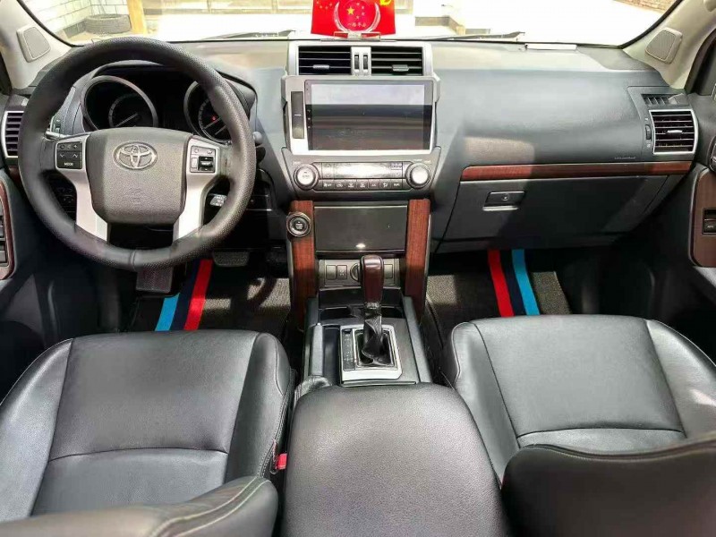 张家口16年丰田普拉多5