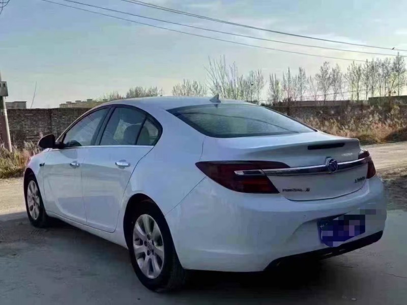 菏泽15年别克君威7