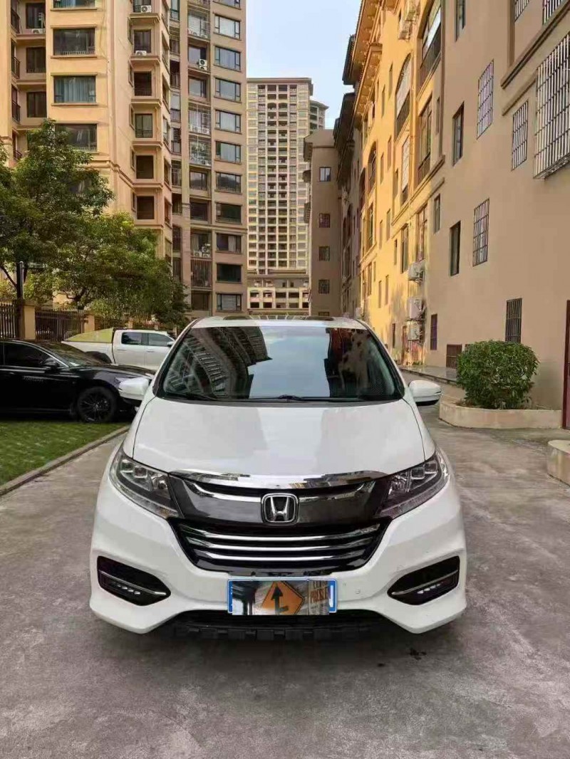 防城港19年本田奥德赛1