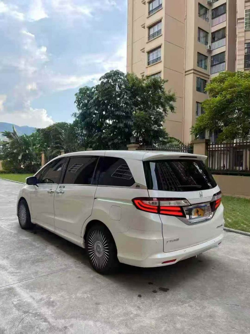 防城港19年本田奥德赛9